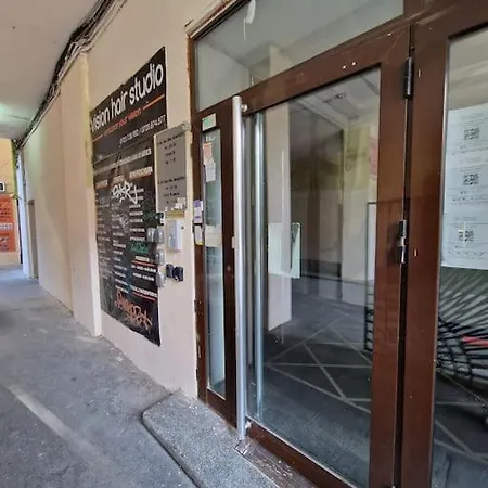 Happy Yonder Apartment Bucharest Exterior photo